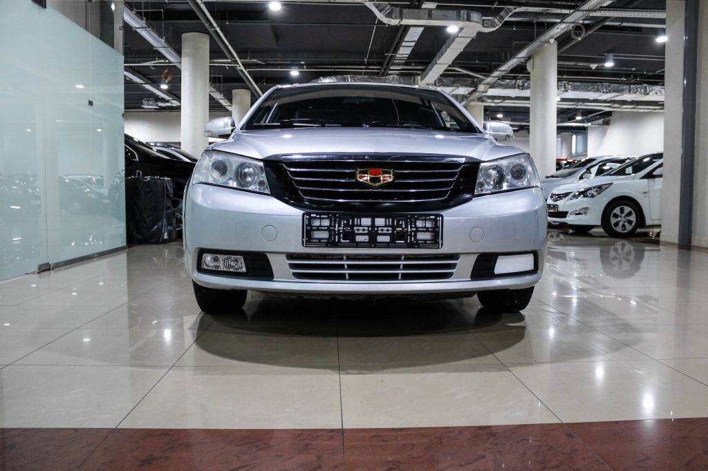 Купить Emgrand EC7 с пробегом