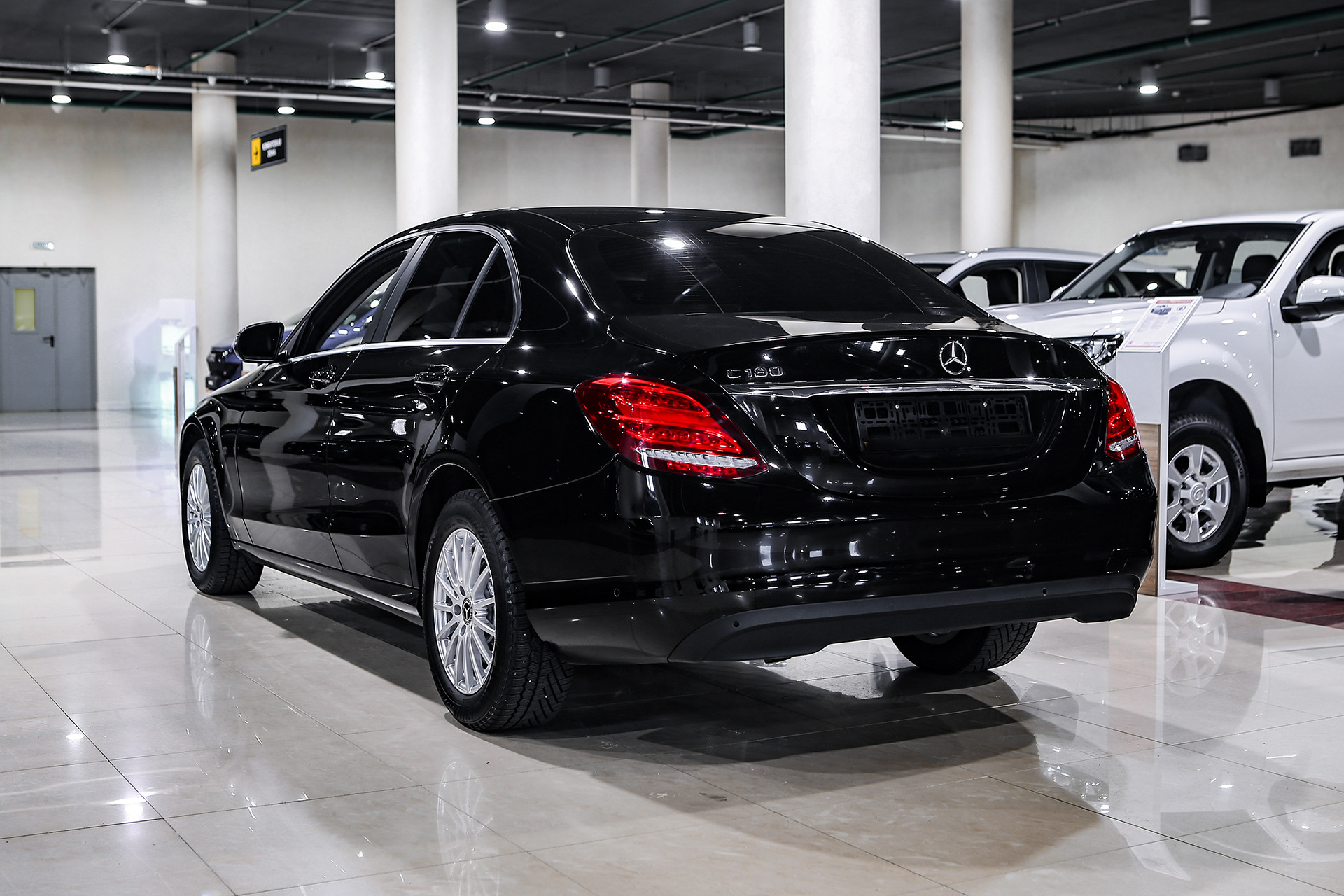 Купить C-Class с пробегом