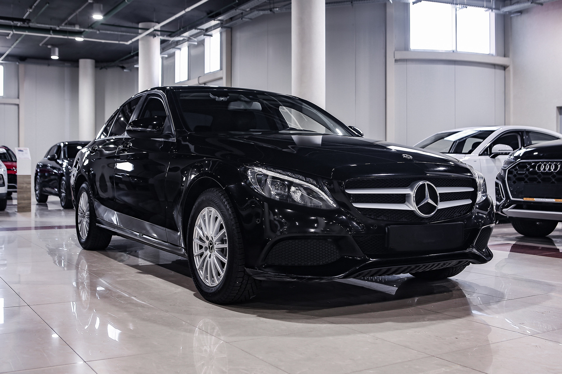 Купить C-Class с пробегом