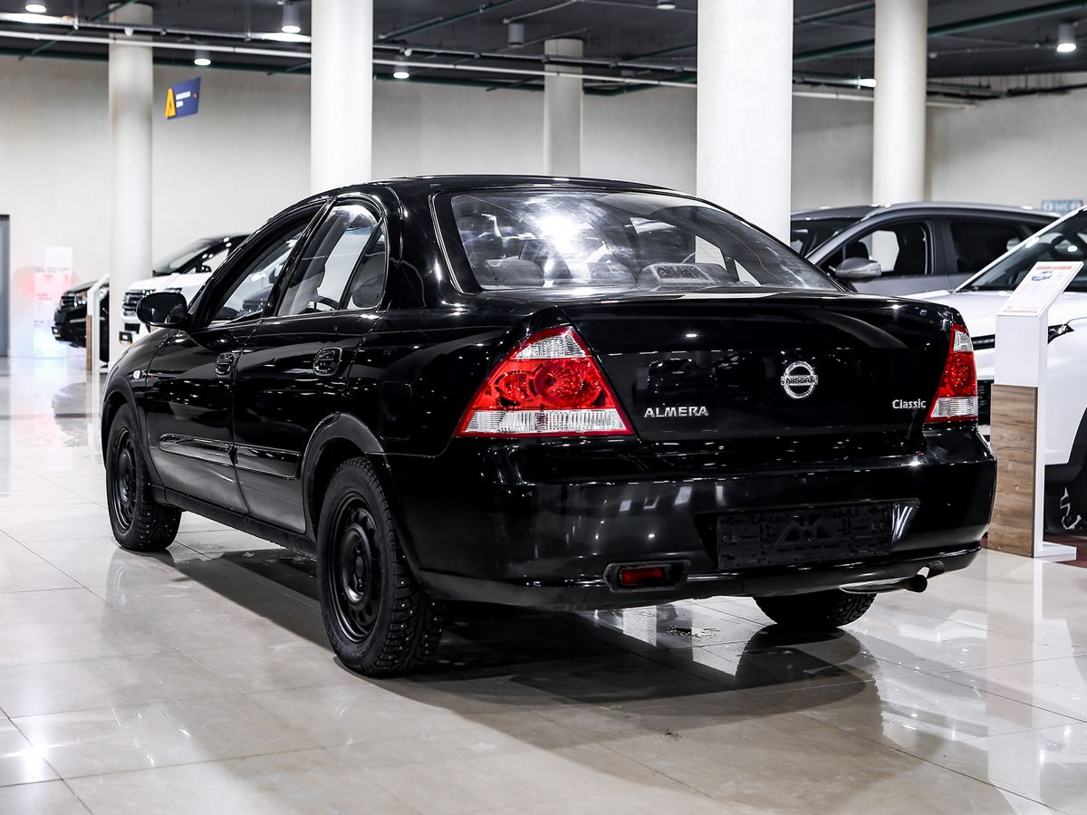 Купить Almera с пробегом