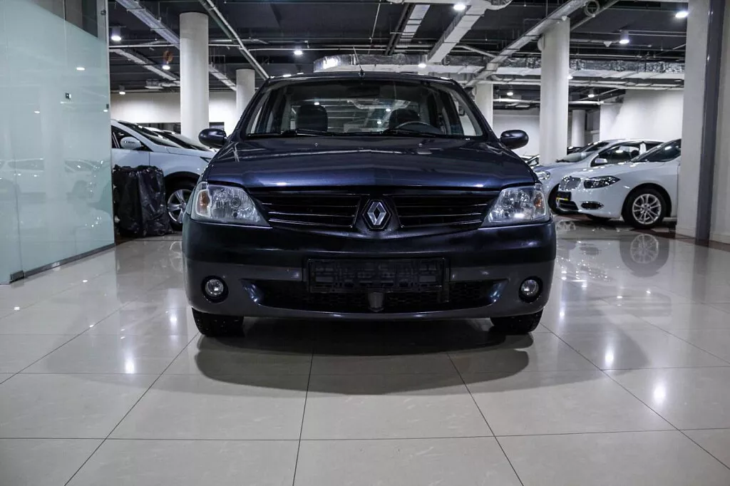 Купить Logan с пробегом